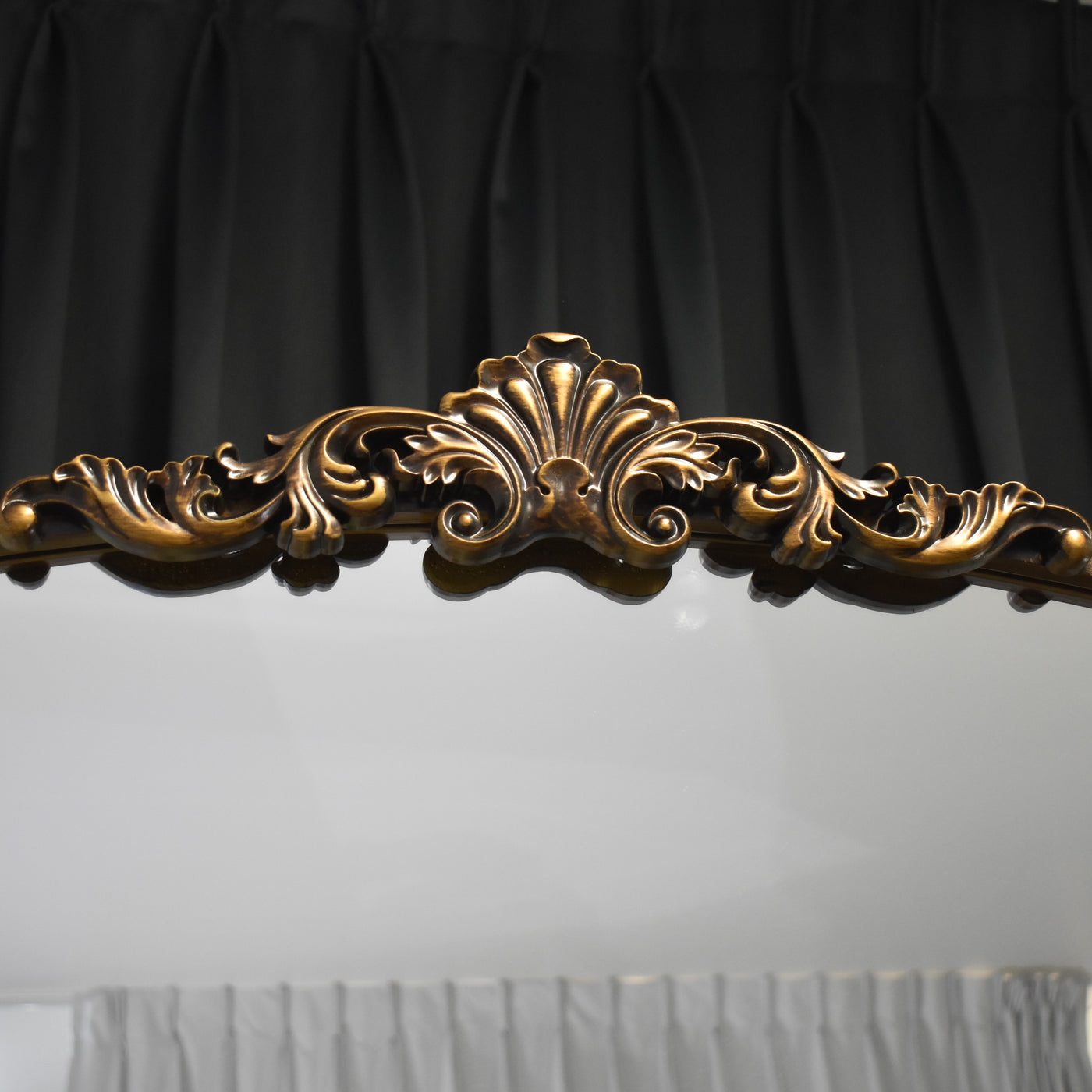 Brushed Gold Antique Arch Large Mirror – Elegant Vintage Statement Piece