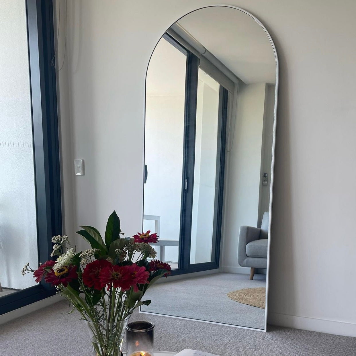 Clover Arch Mirror Minimalist Metal Frame