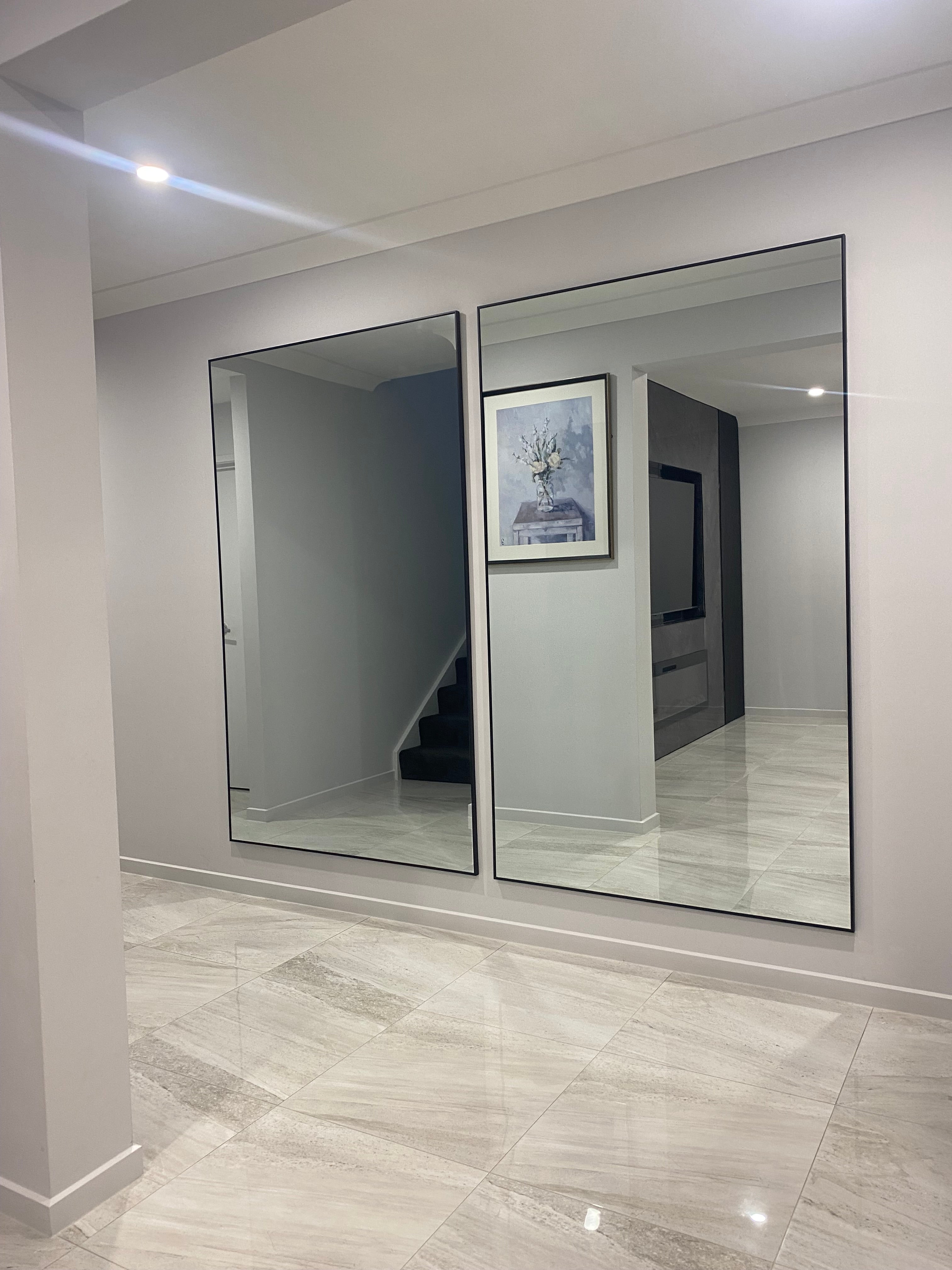 Studio Rectangle Minimalistic Mirror