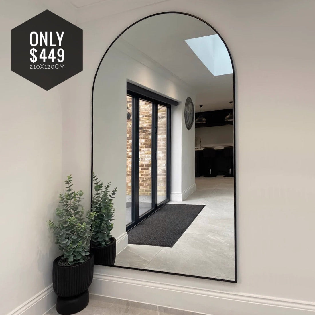Clover Arch Mirror Minimalist Metal Frame