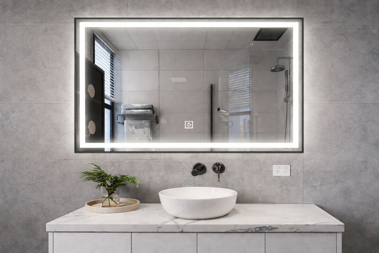 LuxeFrame Pro LED Mirror